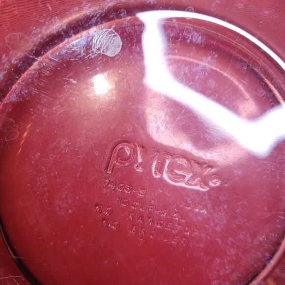 Vintage PYREX Cranberry Ribbed Mixing Nesting Bowls w/ Storage Lid - Picture 11 of 11